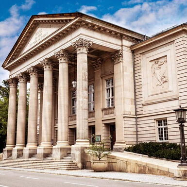 Außenaufnahme Staatstheater Meiningen
