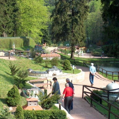 Miniaturenpark mini-a-thür Ruhla mit verschiedenen Sehenswürdigkeiten Thüringens